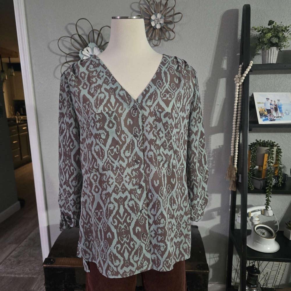 Elegant Brown and Gray Patterned Women's Top